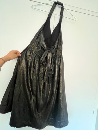 Vestido halter fiesta negro y dorado