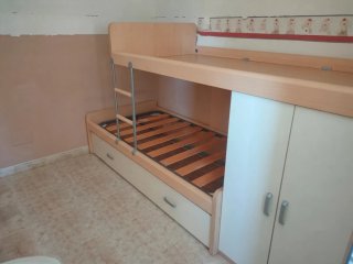 CAMA TREN CON ARMARIO