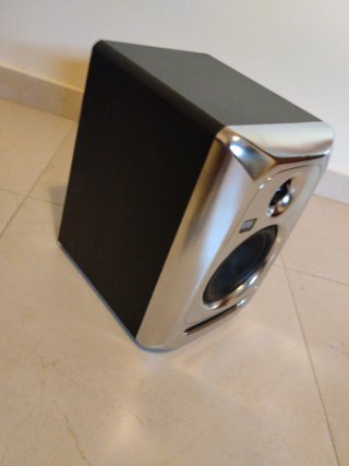 Monitores de Estudio KRK Plateados