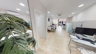 Local comercial en alquiler en Centre en Castelldefels