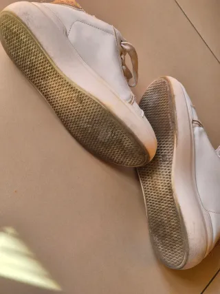 Scarpe Alviero Martini tg 37 usurate