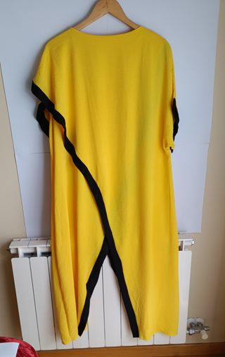 Elegante vestido amarillo y negro talla única