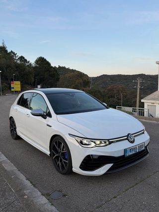 Volkswagen Golf 2024