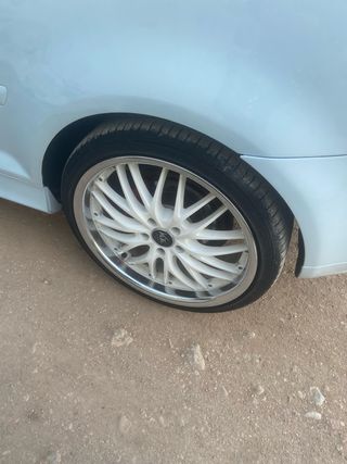 Llantas Audi Blancas con Aro Pulido