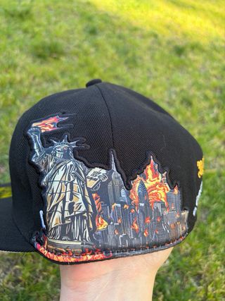 Gorra New Era NY Negra Multicolor