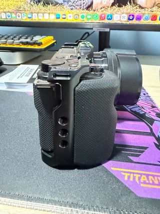 Sony ZV-E10 Vlog Camera Kit + piu gabbia Smallrig