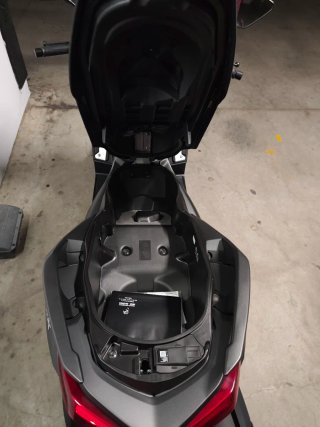 Yamaha X MAX 125cc Negra