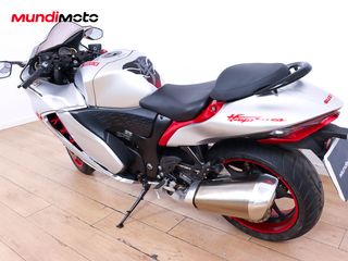 SUZUKI HAYABUSA 1300 RR