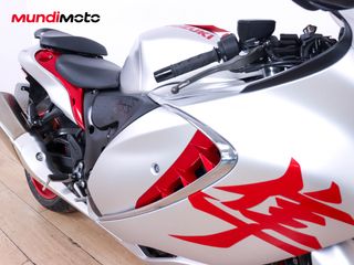 SUZUKI HAYABUSA 1300 RR