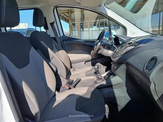FORD TRASNIT COURIER KOMBI 1.5 TDCI TREND