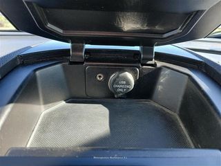 FORD TRASNIT COURIER KOMBI 1.5 TDCI TREND