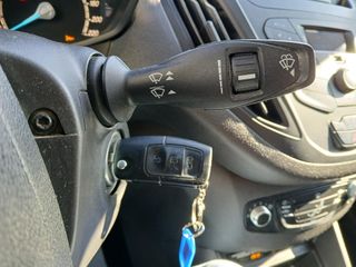 FORD TRASNIT COURIER KOMBI 1.5 TDCI TREND