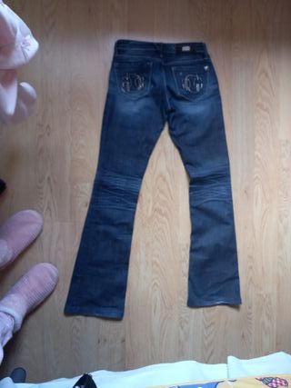 Pantalones Guess tiro bajo