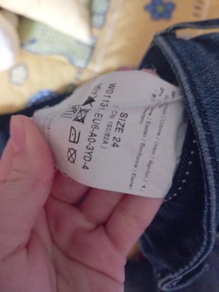 Pantalones Guess tiro bajo