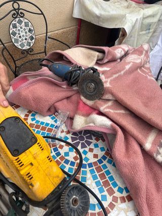 Martillo Eléctrico Dewalt con Punteros