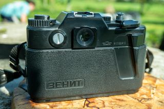 Cámara Réflex Zenit 122 Analógica Negra