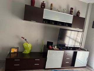 Mueble TV madera y cristal