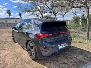 CUPRA Born 2023