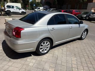 Toyota Avensis 2006 2.2D 150CV 6V