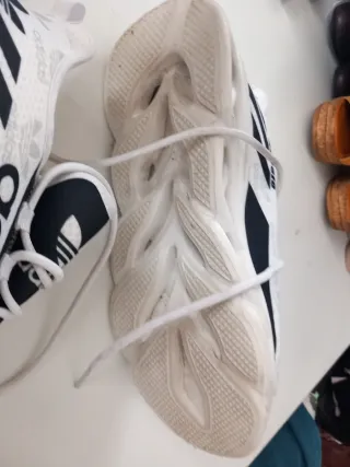 Scarpe Adidas uomo/donna nere e bianche