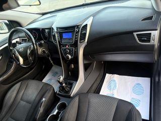 Hyundai i30 2015