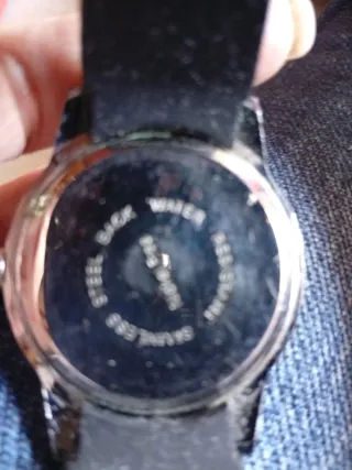 Reloj de pulsera con diamantes