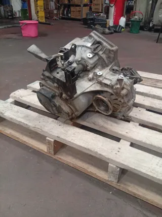 Caja de cambios Seat Ibiza 6L GGU26084