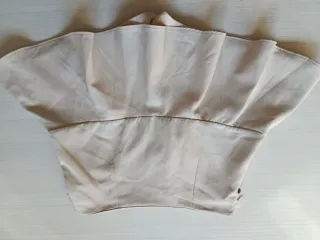 Falda pantalón beige con lazo