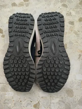 Zapatillas deportivas caballero azul y blanco