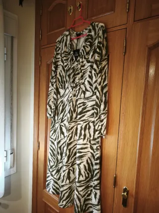 Vestido Cortefiel Talla XL Animal Print Verde