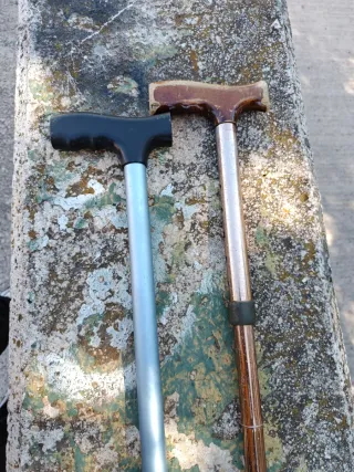 Bastón ajustable para caminar