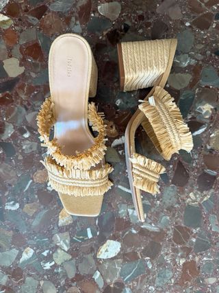 Tacones cuña Textiles beige