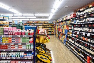 Local comercial en venta en Centre en Cornellà de Llobregat