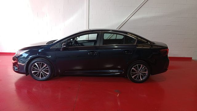 Toyota Avensis 2016