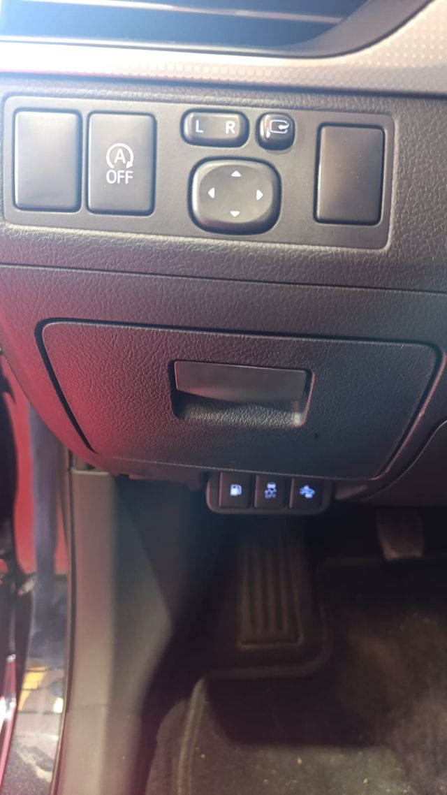 Toyota Avensis 2016
