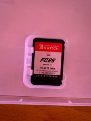 Nintendo Switch: FIFA 23 Legacy y FC 25