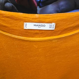 Camiseta Mango Naranja Torsión Talla S