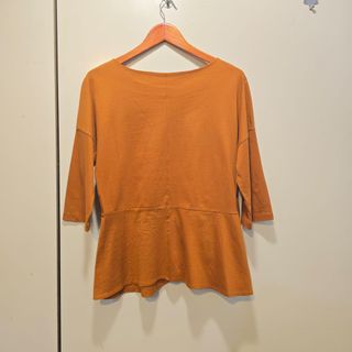 Camiseta Mango Naranja Torsión Talla S