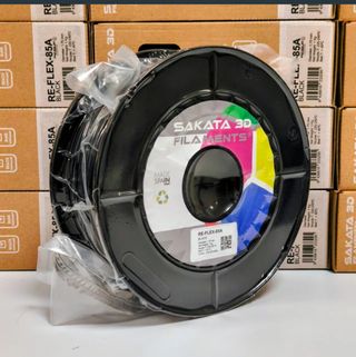 1 rollo / 1 Kilo de filamento flexible RE FLEX 85A