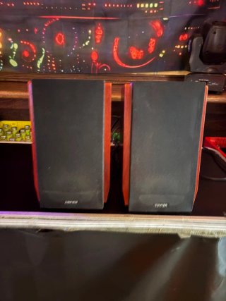 Altavoces Edifier R1700BT Bluetooth