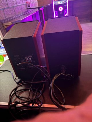 Altavoces Edifier R1700BT Bluetooth