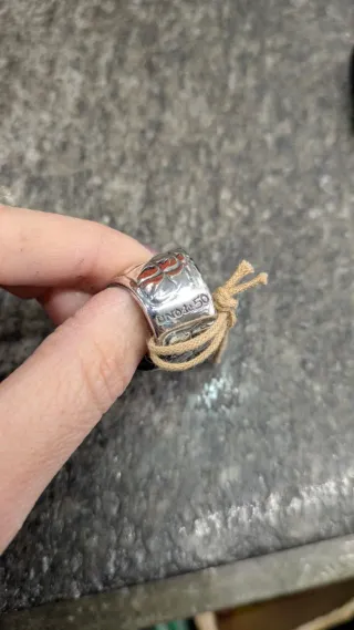 Anello Uno de 50 con pietra verde