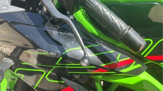Kawasaki Ninja 125 Sportbike Verde y Negra