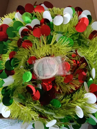 Árbol de Navidad Metálico y Plástico