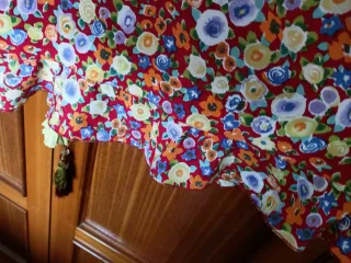 Vestido morado con flores