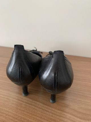 Zapatos de tacón negros Herrero
