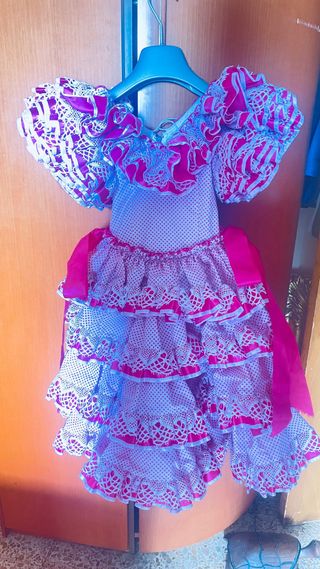 Traje de feria de abril