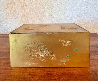 Antigua caja chinería francesa