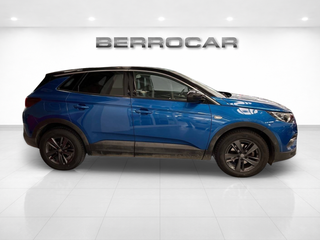 Opel Grandland X 1.2 Turbo Design & Tech