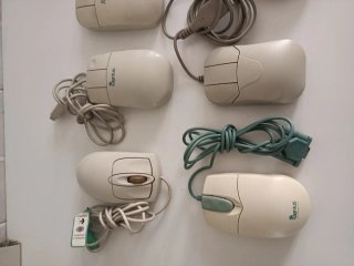 Lotto di mouse vintage vari qt 6 non testati